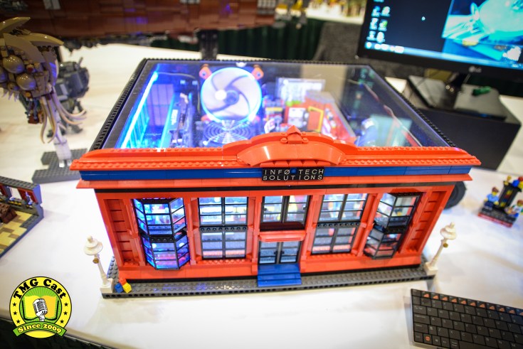 Brick Nation at Emerald City Comicon-22